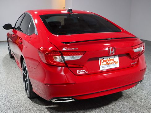 Used 2022 Honda Accord Sport image 9