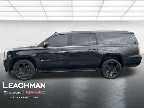 Used 2019 GMC Yukon XL SLT w/ Graphite Performance Edition RWD image 7