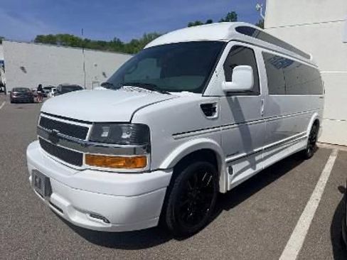 Used 2023 Chevrolet Express 2500 Extended image 1