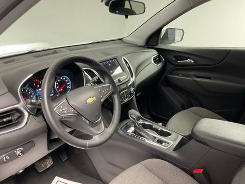 Certified 2024 Chevrolet Equinox LT FWD image 12