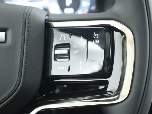 New 2026 Land Rover Range Rover Velar S image 13