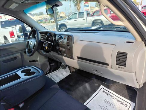 Used 2014 Chevrolet Silverado 2500 W/T image 10