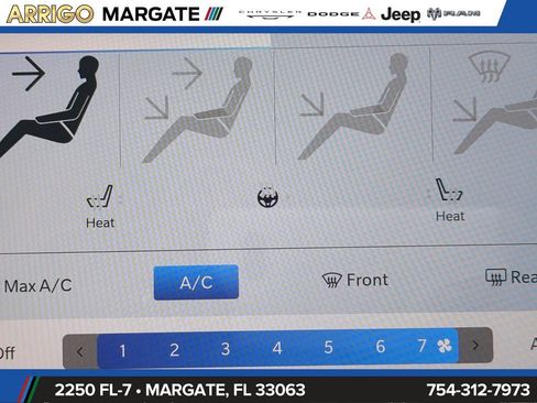 New 2026 Chrysler Pacifica Select FWD image 25