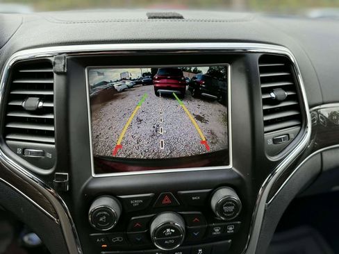 Used 2015 Jeep Grand Cherokee High Altitude RWD image 22