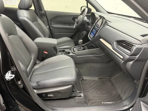 Used 2025 Subaru Forester Limited w/ Popular Package AWD/4WD image 34