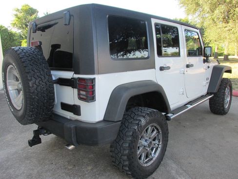 Used 2008 Jeep Wrangler Unlimited X image 7
