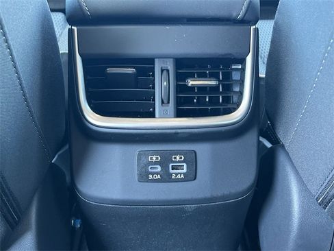 Certified 2025 Subaru Outback Premium w/ Popular Package #1A image 28