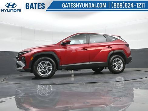 Used 2026 Hyundai Tucson SE AWD/4WD image 37