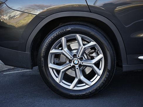 Used 2023 BMW X3 sDrive30i w/ Convenience Package image 6