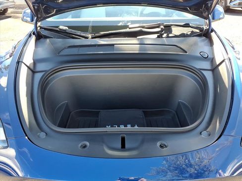 Used 2021 Tesla Model Y 2WD image 24