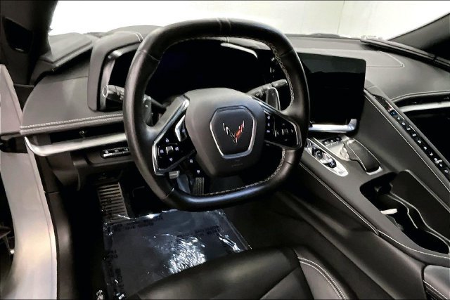 Used 2021 Chevrolet Corvette Stingray Preferred Cpe w/ Battery Protection Package RWD image 6