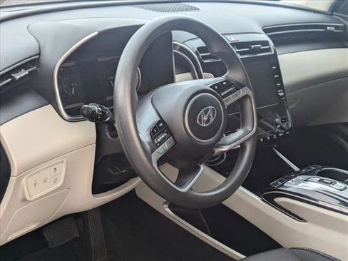 Used 2023 Hyundai Tucson Blue image 9