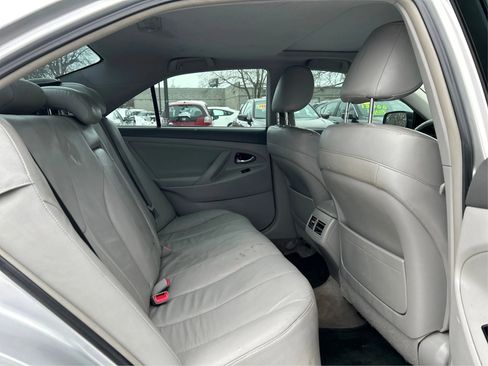 Used 2009 Toyota Camry Hybrid image 24