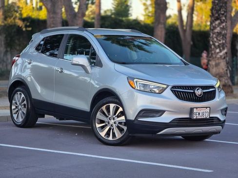 Used 2019 Buick Encore Preferred FWD image 3