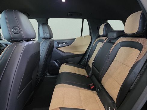 New 2026 Chevrolet Equinox ACTIV w/ Convenience Package III FWD image 8