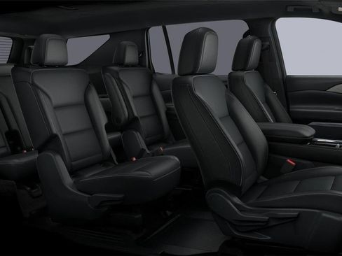 New 2026 Chevrolet Traverse LT w/ Driver Confidence Package AWD/4WD image 62