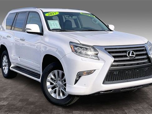 Used 2017 Lexus GX 460 Premium w/ Premium Package image 11