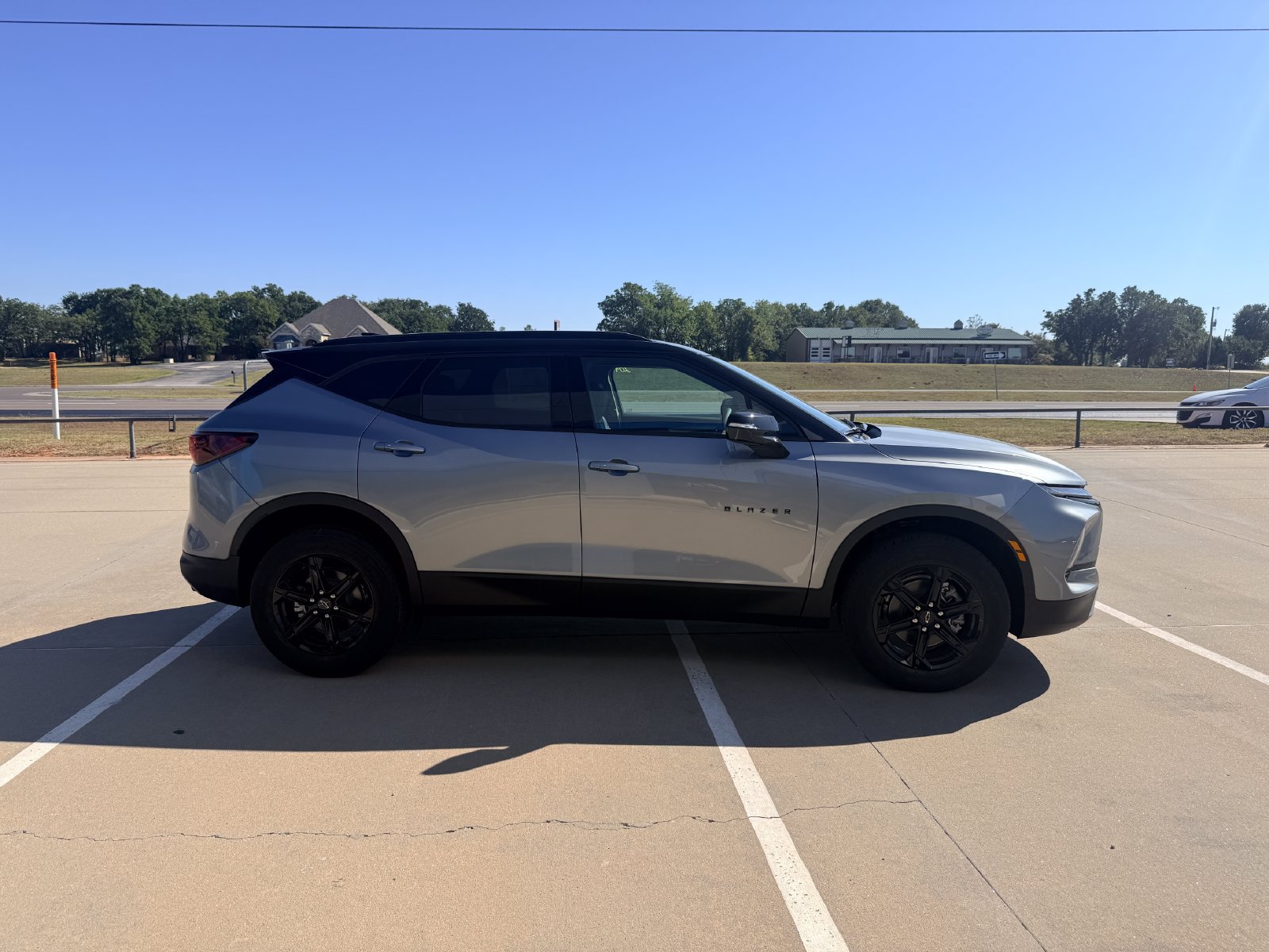 New 2026 Chevrolet Blazer LT w/ Sound & Technology Package FWD image 5