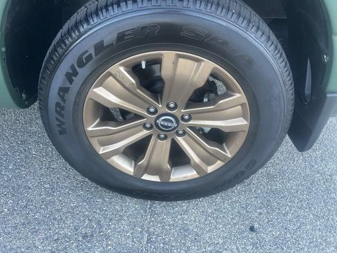 Used 2024 Nissan Titan SV w/ SV Bronze Edition Package RWD image 35