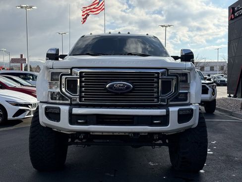 Used 2020 Ford F450 Platinum w/ FX4 Off-Road Package image 2