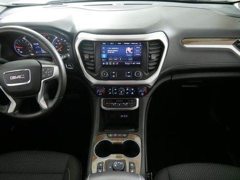 Used 2023 GMC Acadia SLE w/ Driver Convenience Package AWD/4WD image 10
