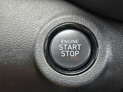 Certified 2023 Hyundai Venue Limited image 22