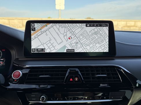 Used 2023 BMW M5 w/ Competition Package image 25