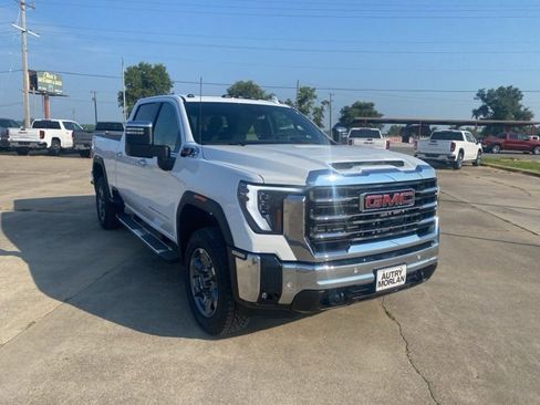 New 2025 GMC Sierra 2500 SLT w/ SLT Premium Package image 8