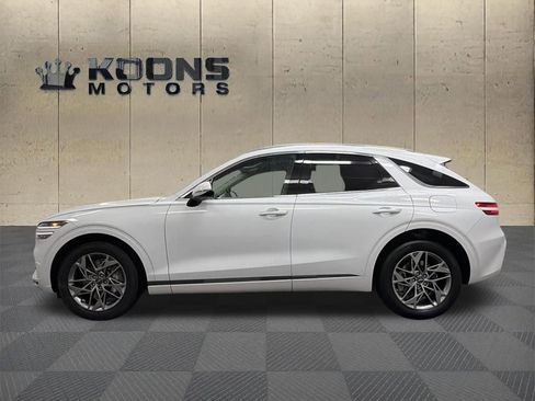 Used 2025 Genesis GV70 2.5T image 4