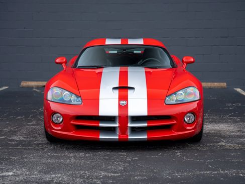 Used 2006 Dodge Viper SRT-10 image 7