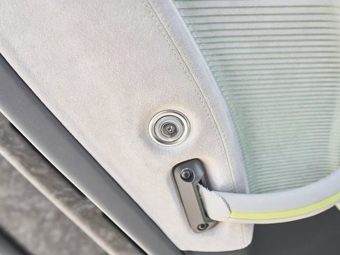 Used 2023 Maserati MC20 Spyder image 38