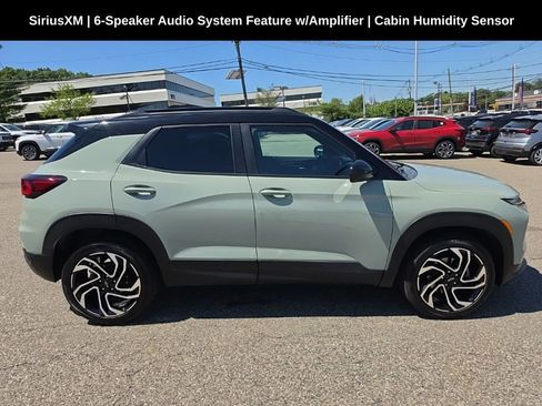 Used 2024 Chevrolet TrailBlazer RS w/ Convenience Package AWD/4WD image 2
