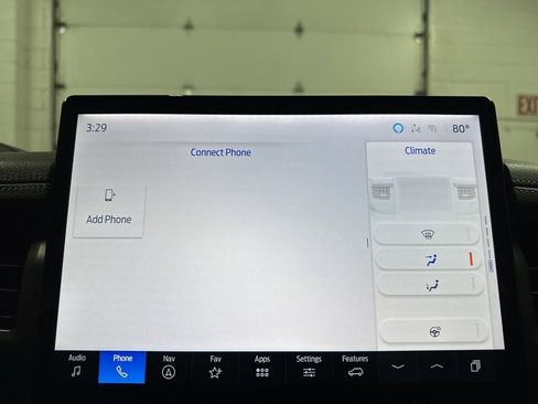 Used 2024 Ford Expedition XLT image 29