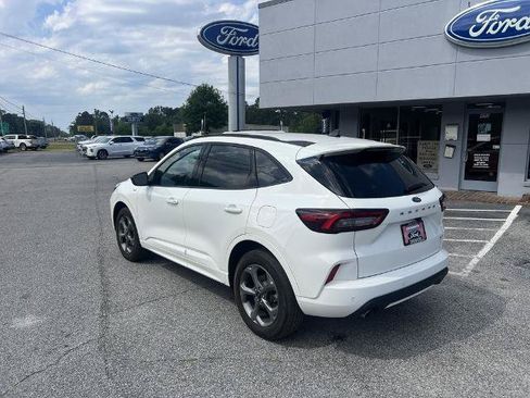 Certified 2024 Ford Escape ST-Line w/ Tech Pack #1 AWD/4WD image 7