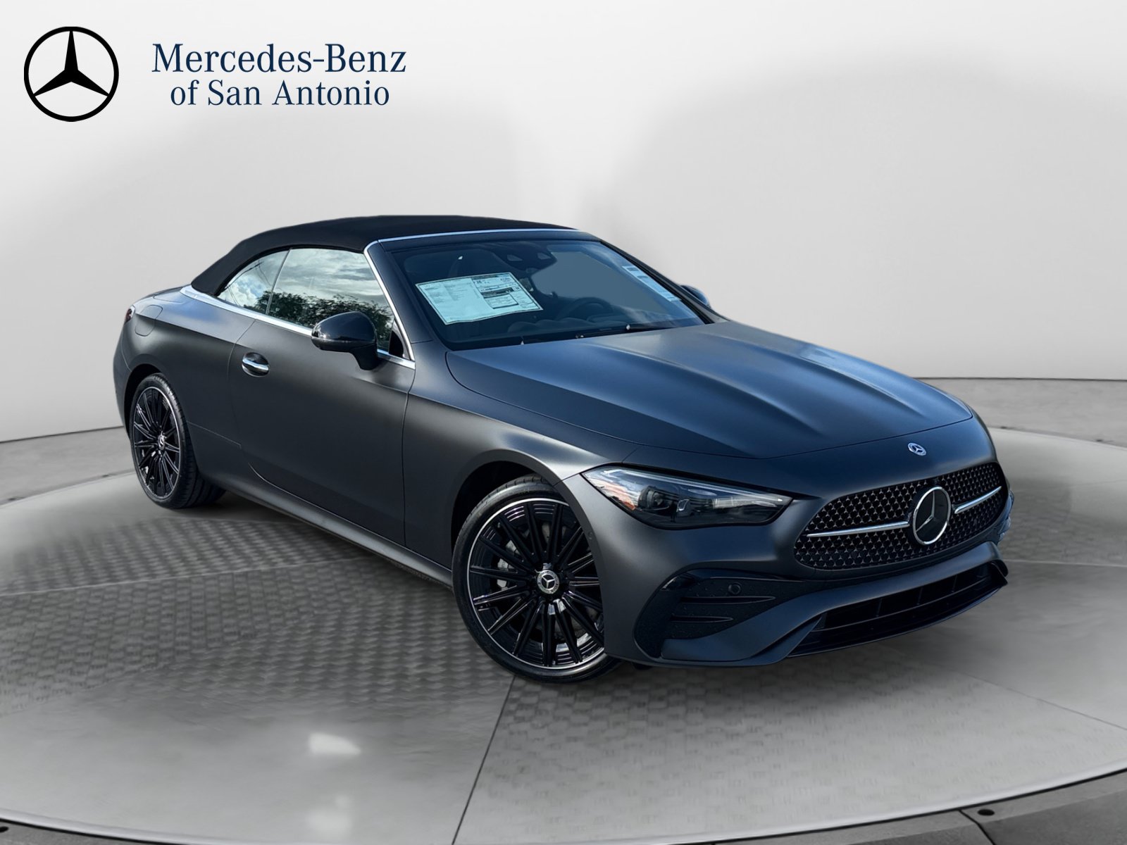 New 2026 Mercedes-Benz CLE 450 4MATIC Cabriolet image 1