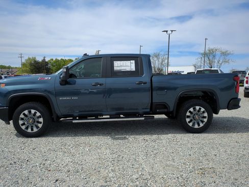 New 2026 Chevrolet Silverado 2500 Custom w/ Custom Value Package AWD/4WD image 6