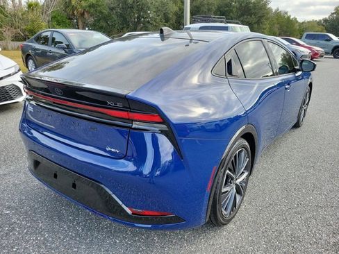 Used 2024 Toyota Prius XLE image 10