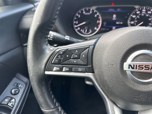 Used 2021 Nissan Sentra SV FWD image 35