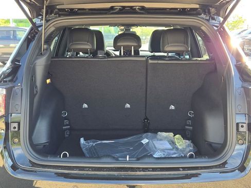 New 2026 Jeep Compass Limited image 16