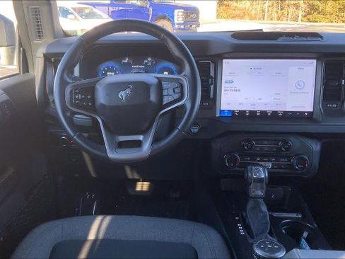 Certified 2025 Ford Bronco Big Bend image 5