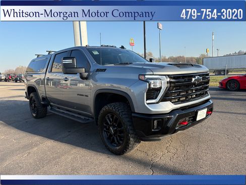 Used 2025 Chevrolet Silverado 2500 LT w/ Trail Boss Package image 4