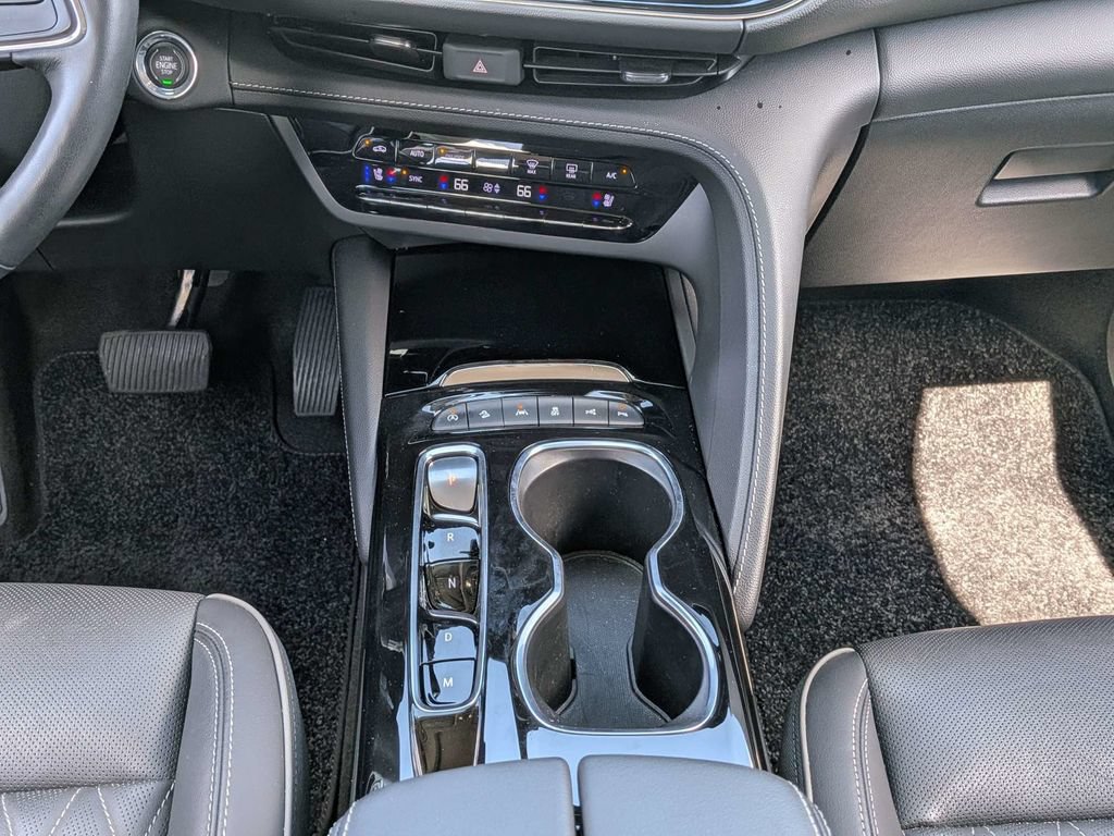 Used 2023 Buick Envision Avenir AWD/4WD image 17