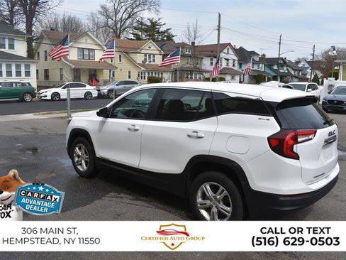 Used 2024 GMC Terrain SLE AWD/4WD image 5