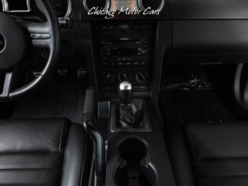 Used 2007 Ford Mustang Shelby GT500 RWD image 40