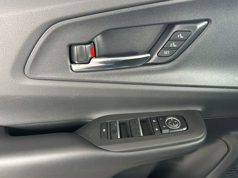 New 2026 Toyota Prius Plug-In Hybrid image 11