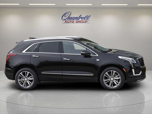Used 2026 Cadillac XT5 Premium Luxury AWD/4WD image 3