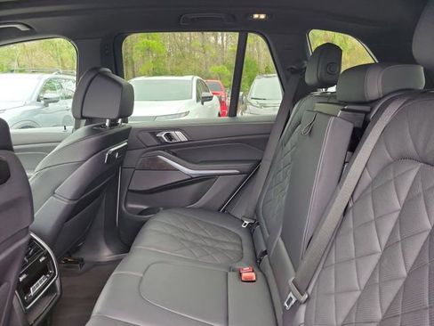 Used 2024 BMW X5 xDrive40i image 28
