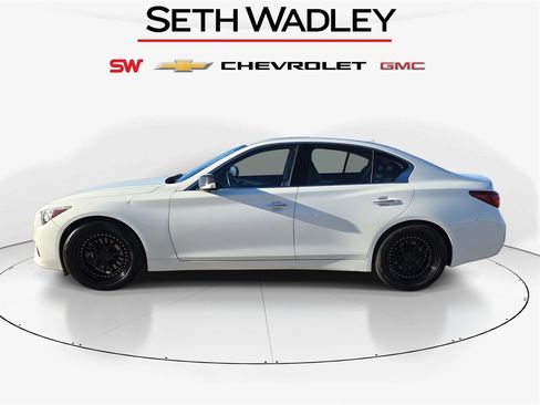 Used 2021 INFINITI Q50 Luxe image 4