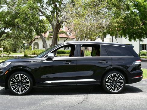 Used 2020 Lincoln Aviator Black Label w/ Dynamic Handling Package image 28