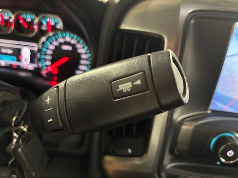 Used 2017 Chevrolet Silverado 1500 LT w/ All Star Edition AWD/4WD image 21
